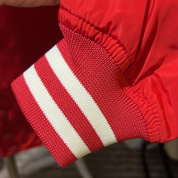 NWT Levi’s Gold Tab Baseball Jacket Red White Oversized Redwood Tech Small - Picture 7 of 8